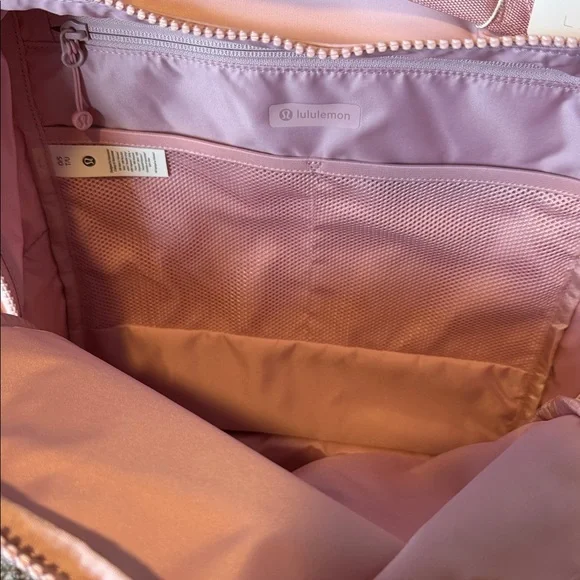 Lululemon Backpack - Picture 4 of 10